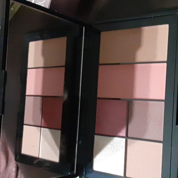 Lancome Other - Lancome Palette⚘Pretty! Precious Link Collection